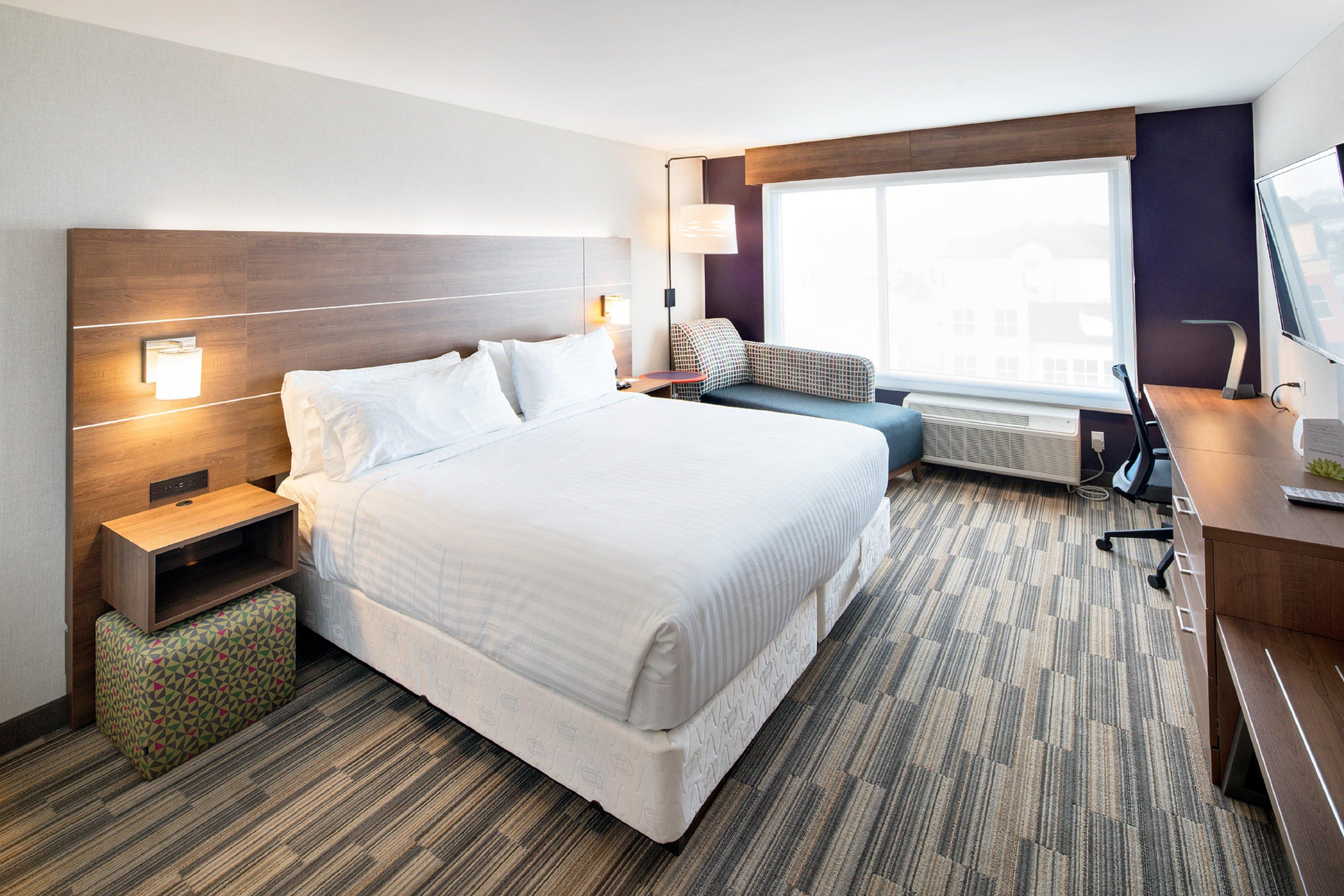 Hotel Holiday Inn Express - Red Deer North By Ihg 3*