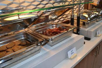 Holiday Inn Express - Red Deer North By Ihg 3* Red Deer