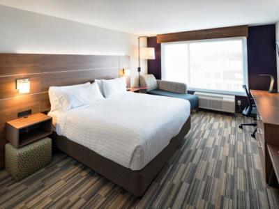 Hotel Holiday Inn Express - Red Deer North By Ihg 3*